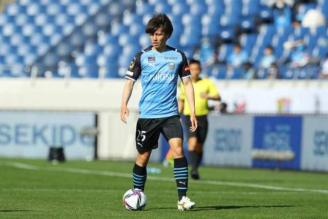 库里三节17+9+10新援22分 勇士大胜开拓者35分