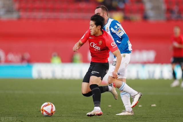 林崴15分同曦不敌首钢 黎伊扬18+6福建负上海