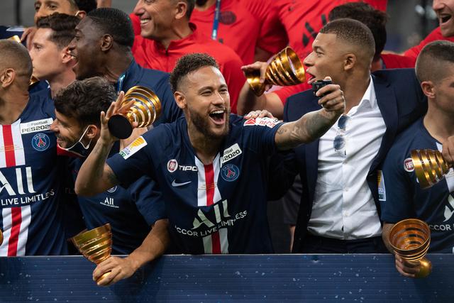 英超-B费世界波霍伊伦破门 曼联2-3诺丁汉森林