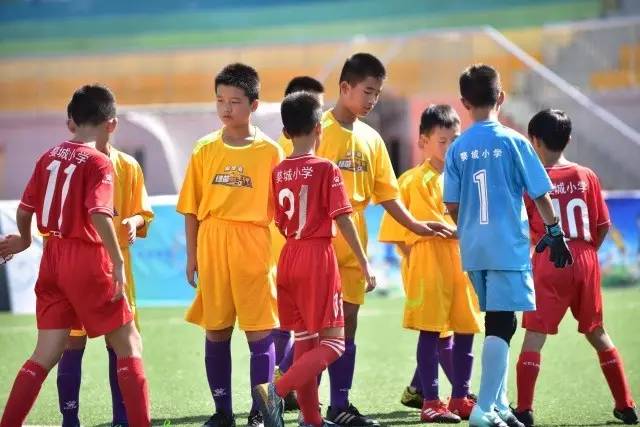 萨卡本赛季在英超送出10次助攻 五大联赛首位球员